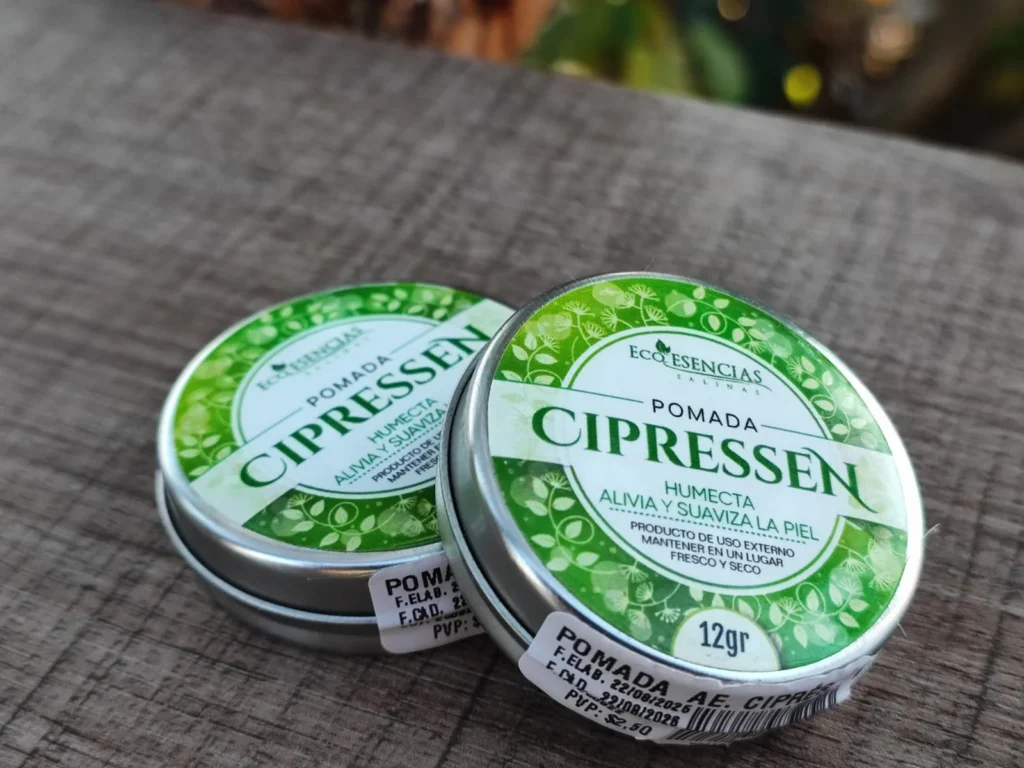 Pomada de ciprés de 12g Salinas de Guaranda